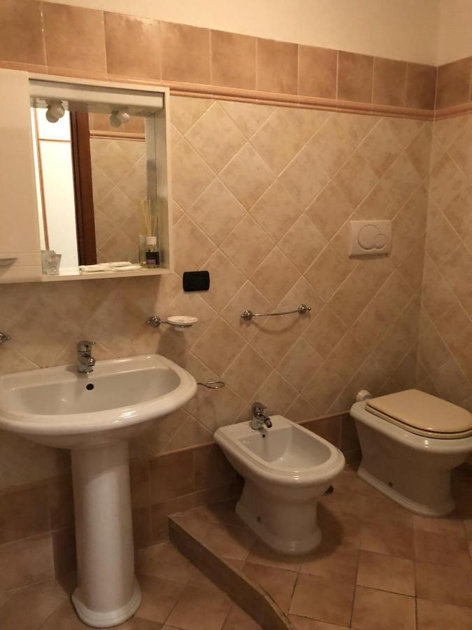 Guest House Via Poerio Catanzaro Exterior photo