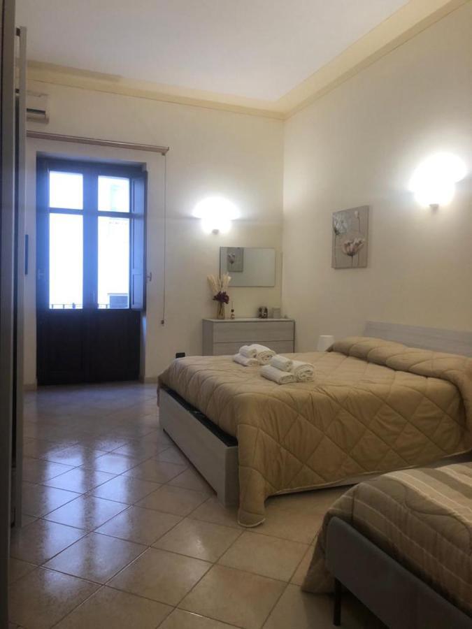 Guest House Via Poerio Catanzaro Exterior photo